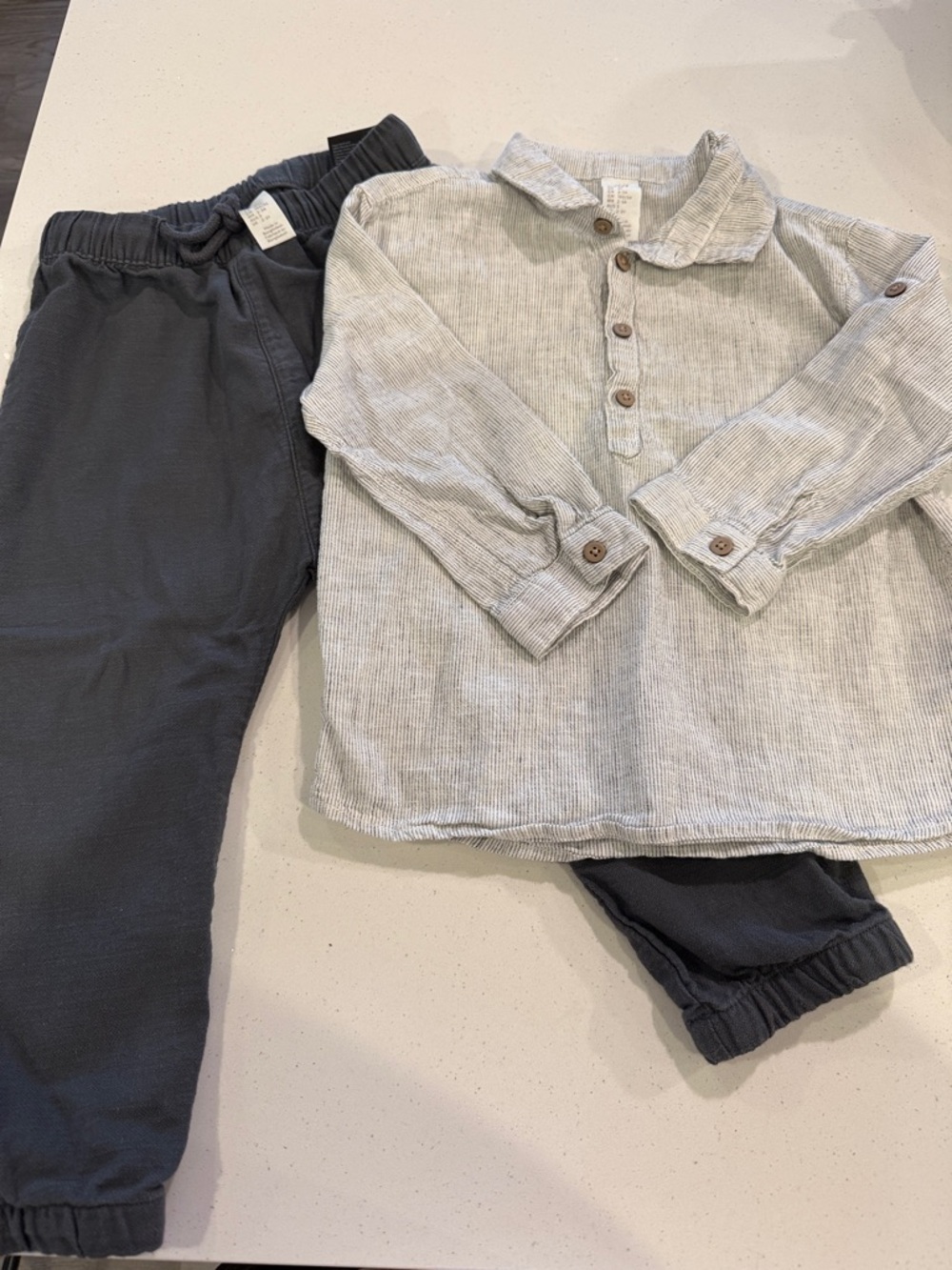H&M Neutral Linen-Style Henley Top with Charcoal Jogger Set